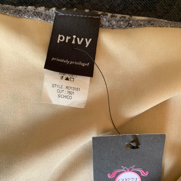 ANIMAL PRINT RUCHED DRESS 🐍 - Picture 8 of 8